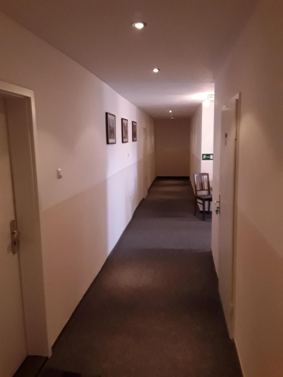 Goldener Anker Hotel Genthin Bagian luar foto
